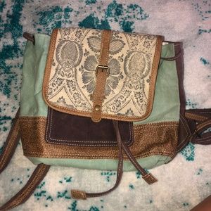 Myra bag